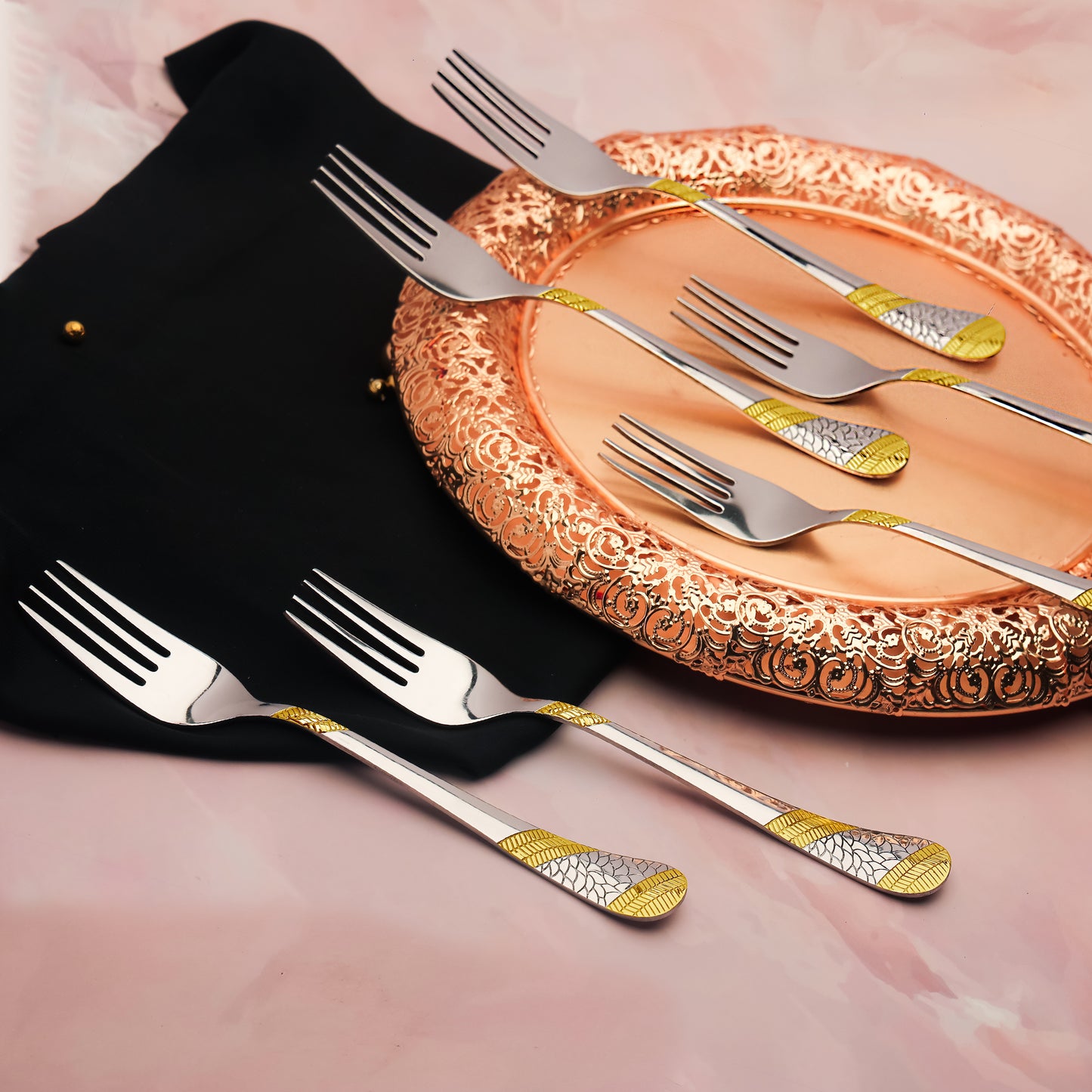 6 Pieces Stainless Steel 24K Gold Table Forks - 18.5 cm Premium Dining Cutlery