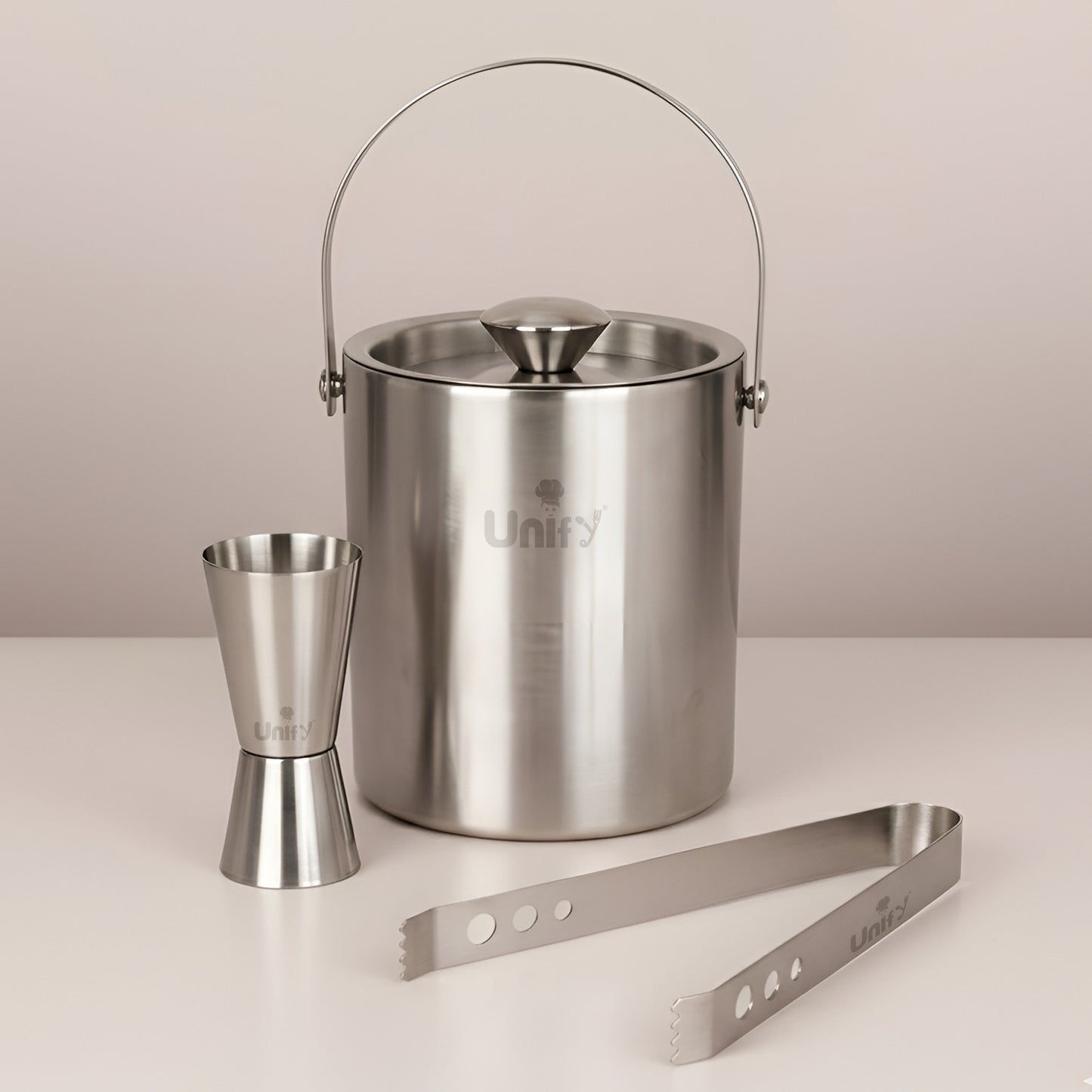 3 Pieces Stainless Steel Double Wall Ice Bucket Set (1 Litre) with Lid, Ice Tongs & 30/60 ml Peg Measurer | Insulated Ice Bucket for Home Bar, Parties & Cocktails, Bar Accessories